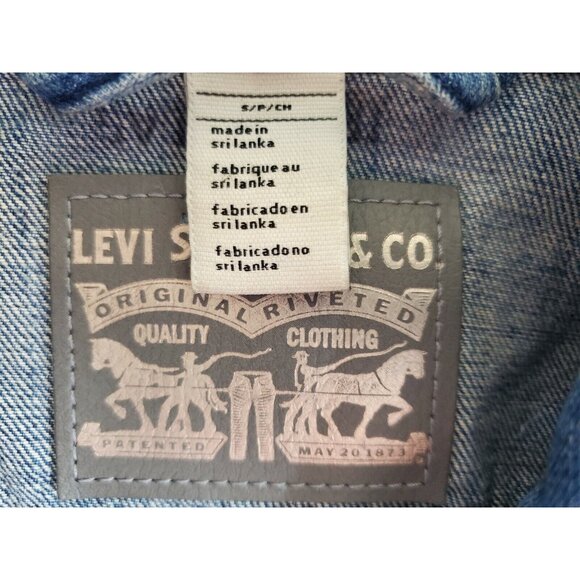 Levi Strauss Denim Jacket Women's Size Small Medium Wash - Picture 5 of 7